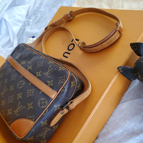 🎀Louis Vuitton Trocadero 27 Women's Crossbody Bag🎀 - Picture 10 of 17